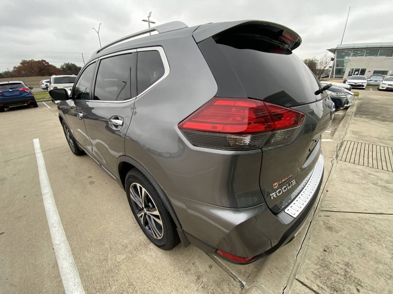 2017 Nissan Rogue for sale at Auto Haus Imports in Irving, TX