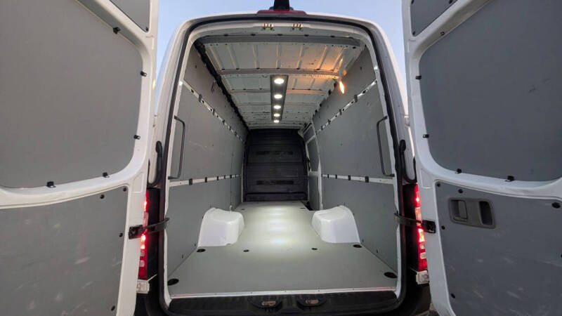 2015 Freightliner Sprinter 3500