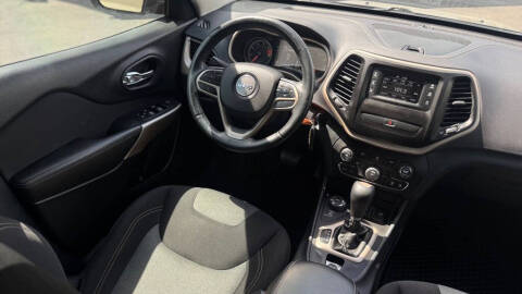 2018 Jeep Cherokee Latitude