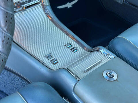 1963 Ford Thunderbird