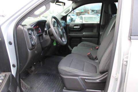 2020 Chevrolet Silverado 1500 Custom