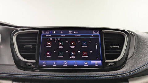 2021 Chrysler Pacifica Touring L