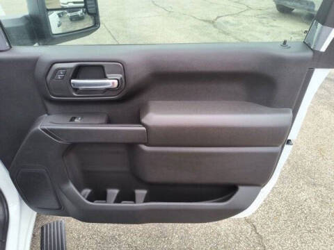 2024 Chevrolet Silverado 3500HD CC