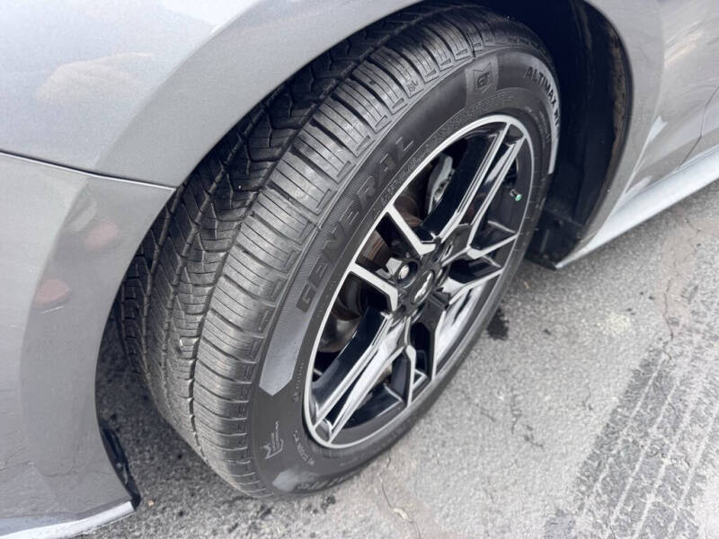 2021 Ford Mustang EcoBoost Premium