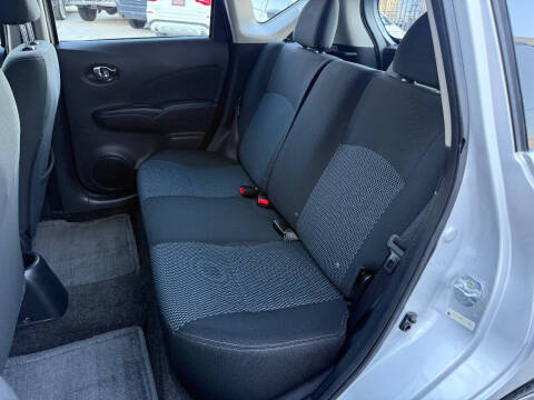2016 Nissan Versa Note SV