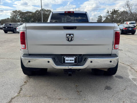 2014 RAM 3500 Laramie