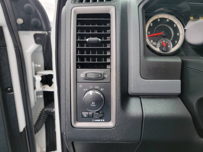 2018 RAM 1500 Express