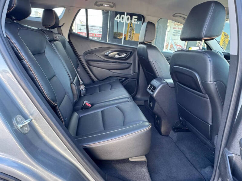 2023 GMC Terrain AT4