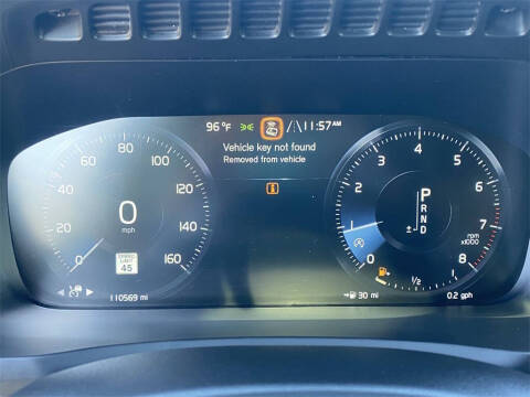 2018 Volvo XC90 T6 Momentum