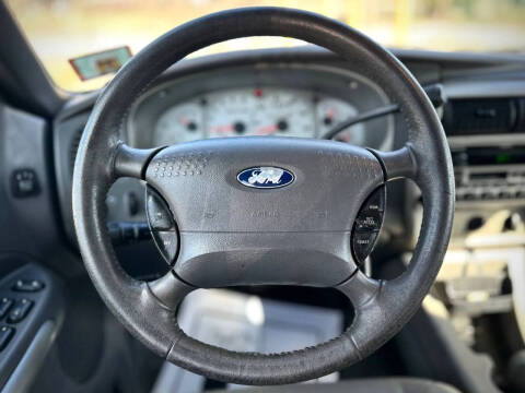 2002 Ford Explorer Sport Trac Value