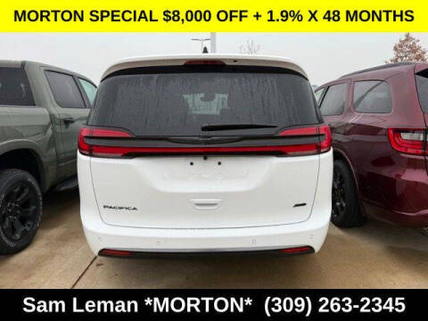 2026 Chrysler Pacifica Select