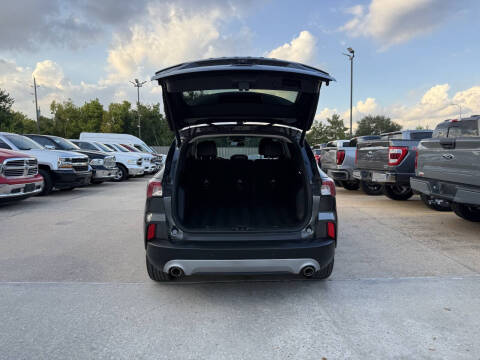 2020 Ford Escape SEL