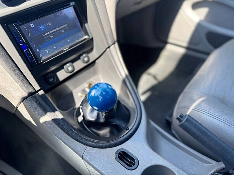 2002 Ford Mustang GT Deluxe