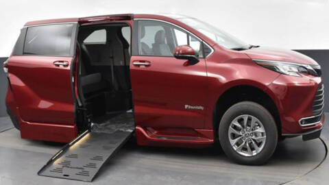 2023 Toyota Sienna for sale at A&J Mobility in Valders WI