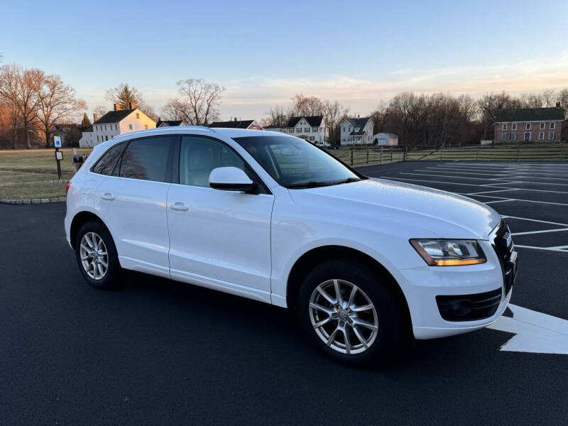 2010 Audi Q5 Premium photo 17