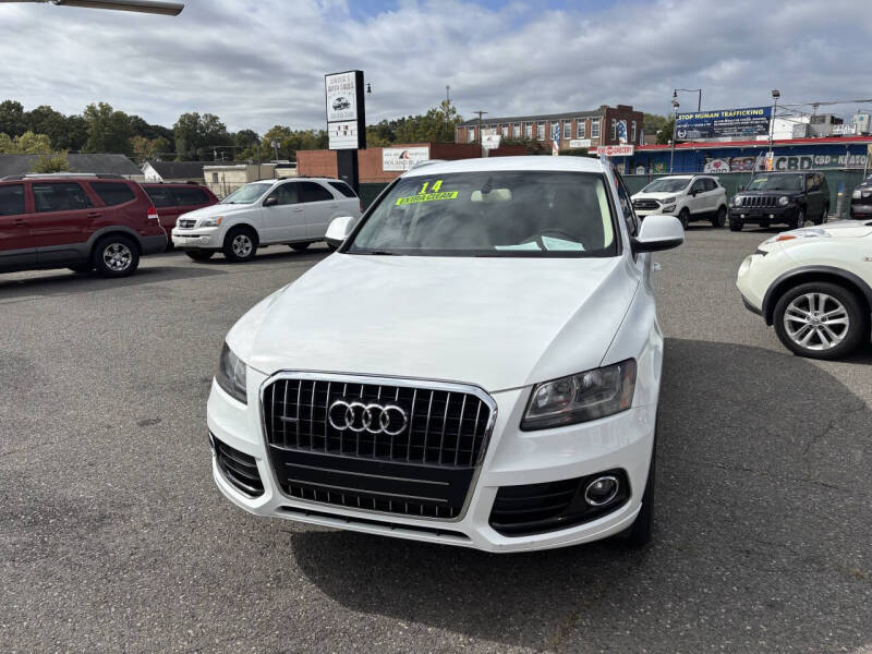 2014 Audi Q5 2.0T quattro Premium
