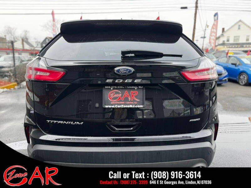 2024 Ford Edge Titanium