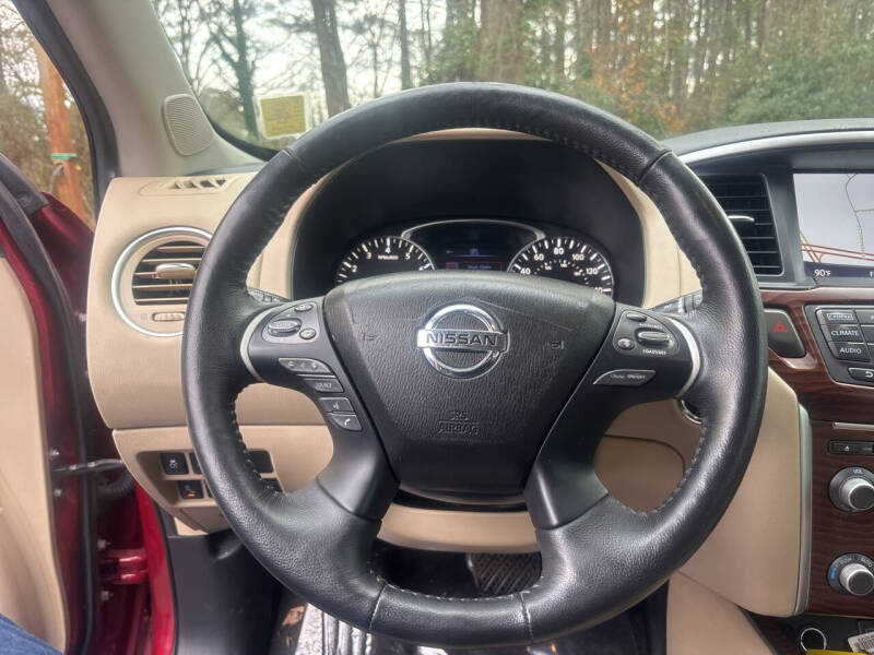 2020 Nissan Pathfinder Platinum