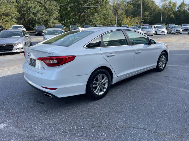 2016 Hyundai Sonata SE