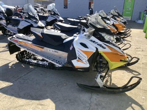 2019 Ski-Doo Renegade® Sport 600 ACE