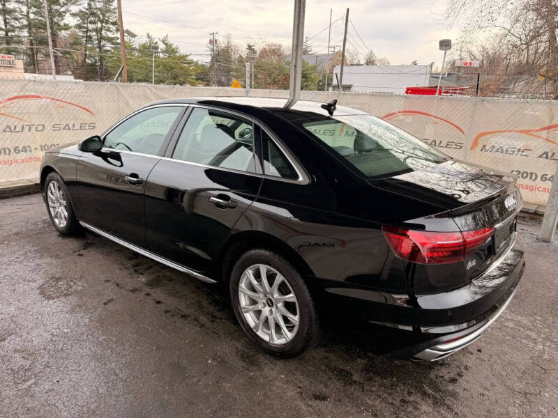 2021 Audi A4 quattro Premium 40 TFSI