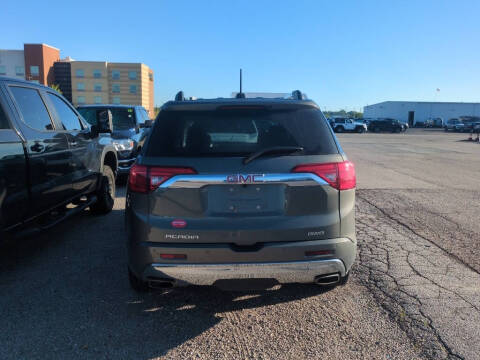 2018 GMC Acadia Denali