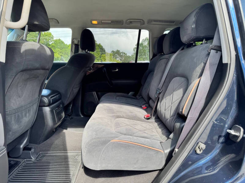 2017 Nissan Armada SV