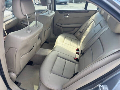 2010 Mercedes-Benz E-Class