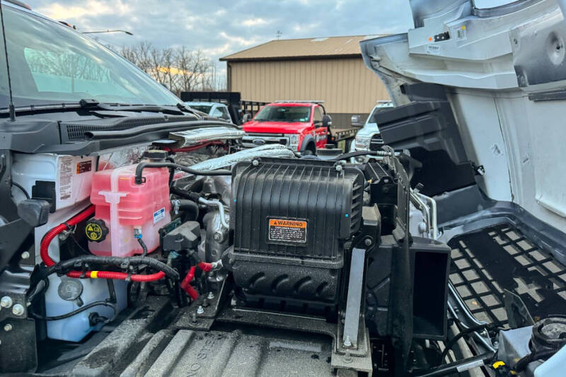 2024 Chevrolet Silverado 5500HD