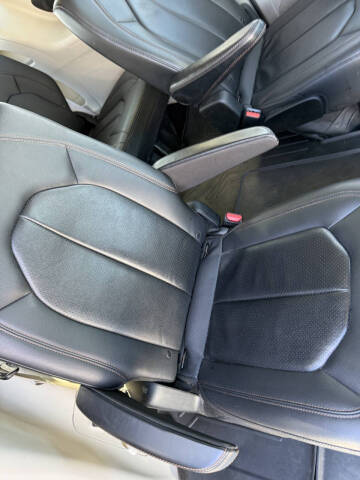 2017 Chrysler Pacifica Touring-L Plus