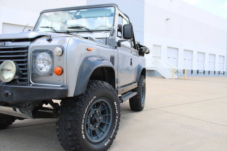 1988 Land Rover Defender