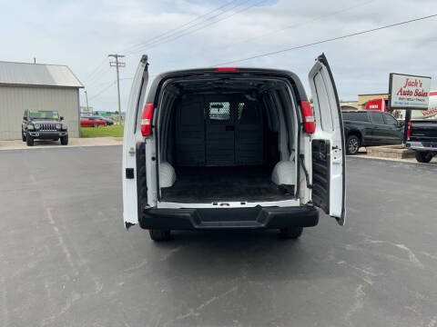 2020 Chevrolet Express 2500
