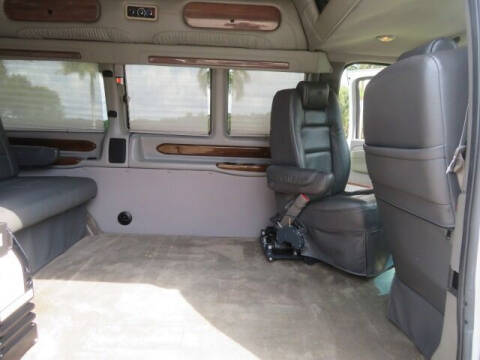 2010 Chevrolet Express LT 3500