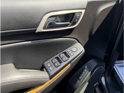 2016 GMC Yukon Denali