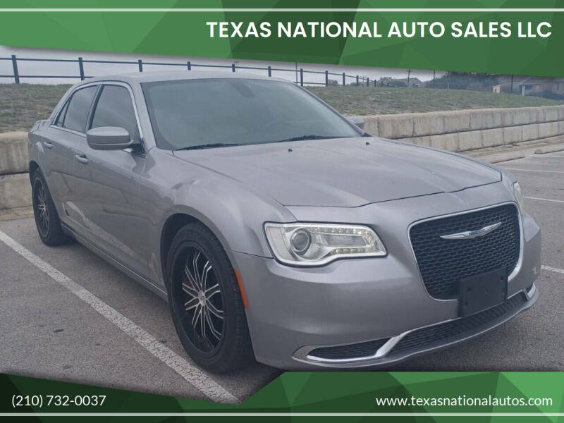 2017 Chrysler 300 Limited's photo