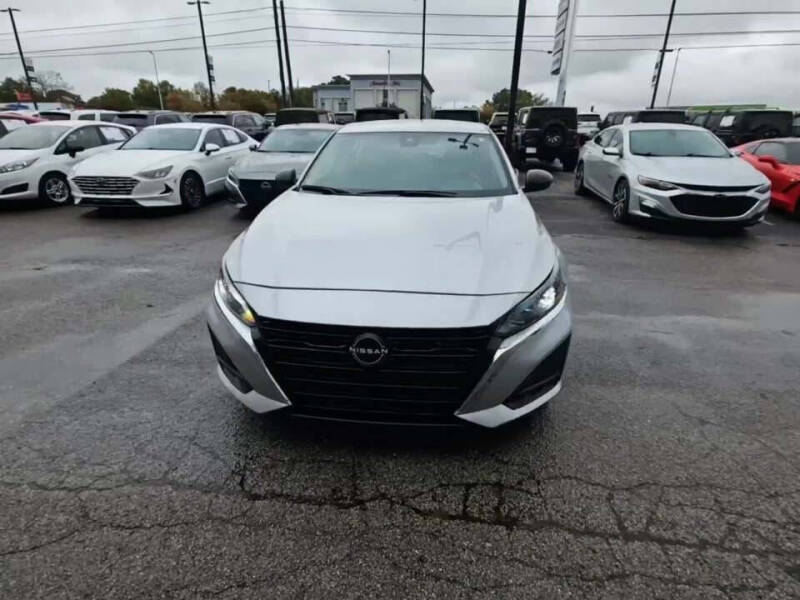 2024 Nissan Altima 2.5 SV