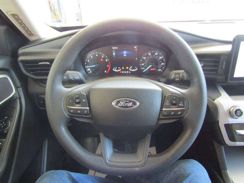 2023 Ford Explorer