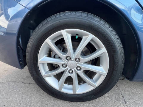 2013 Subaru Impreza 2.0i Premium