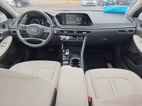 2022 Hyundai Sonata SEL