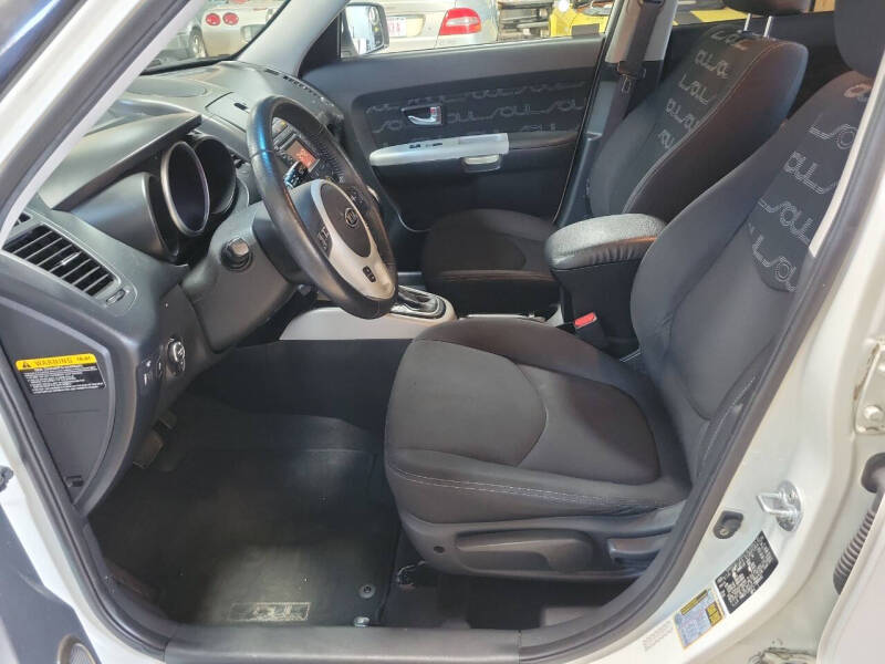 2012 Kia Soul +