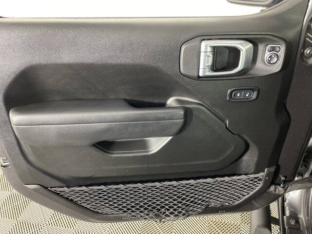 2022 Jeep Gladiator Altitude