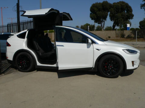 2017 Tesla Model X 75D