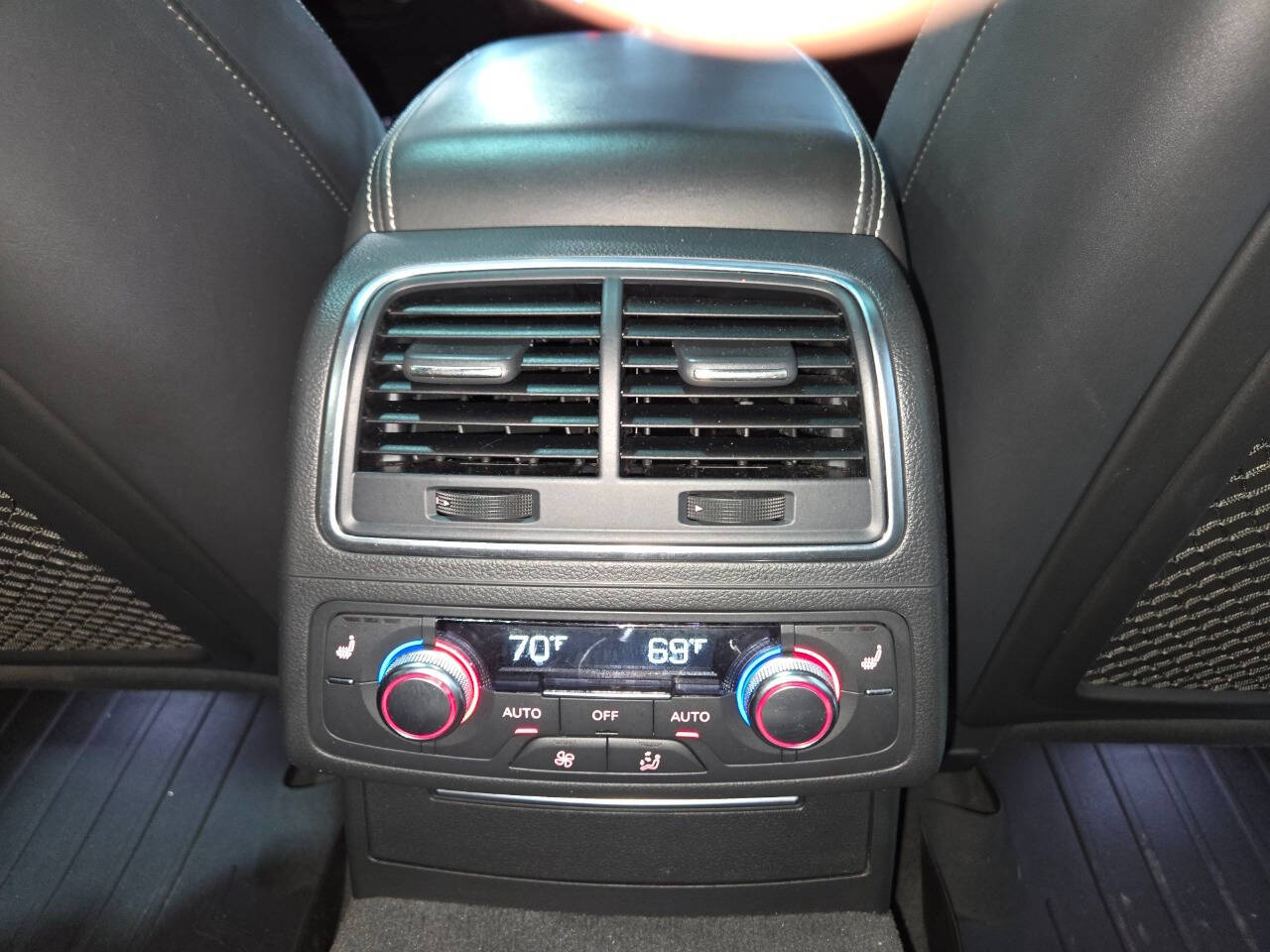 2014 Audi S7 57