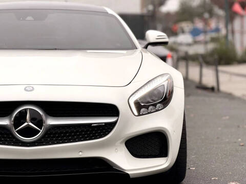 2017 Mercedes-Benz AMG GT S