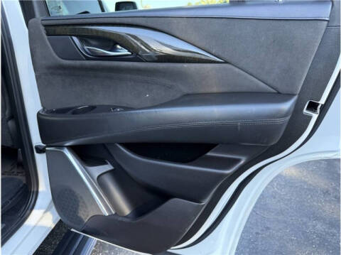 2019 Cadillac Escalade Platinum