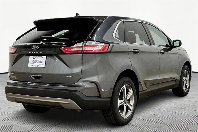 2022 Ford Edge SEL