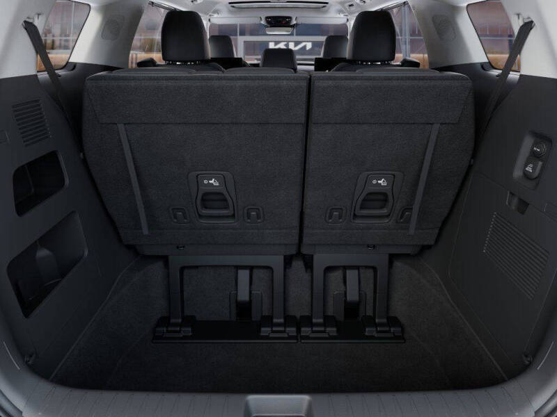 2025 Kia Carnival Hybrid SX