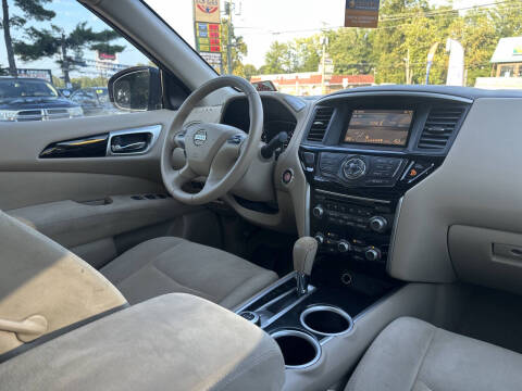 2014 Nissan Pathfinder SV