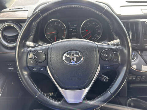 2018 Toyota RAV4 SE