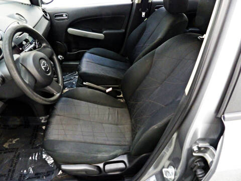 2013 Mazda MAZDA2 Sport